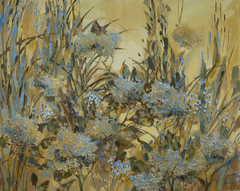 В зарослях гортензий